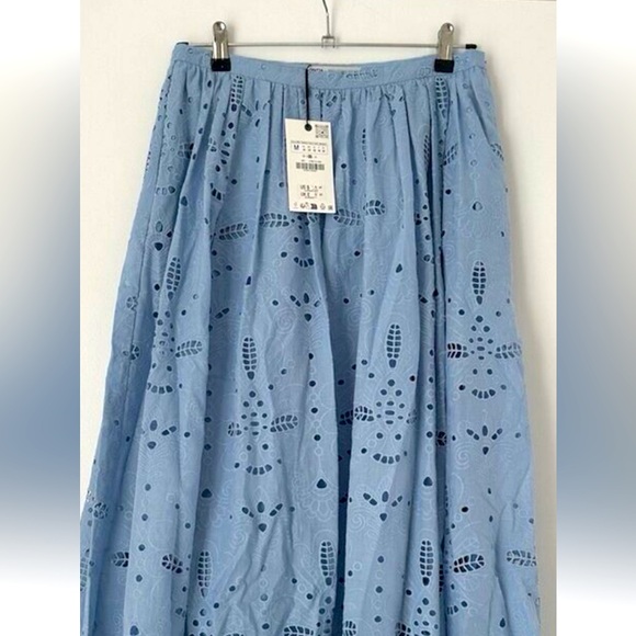 ZARA fab 100% cotton baby blue embroidered high-quality lined midi skirt🔥🔥🔥 - Picture 7 of 8